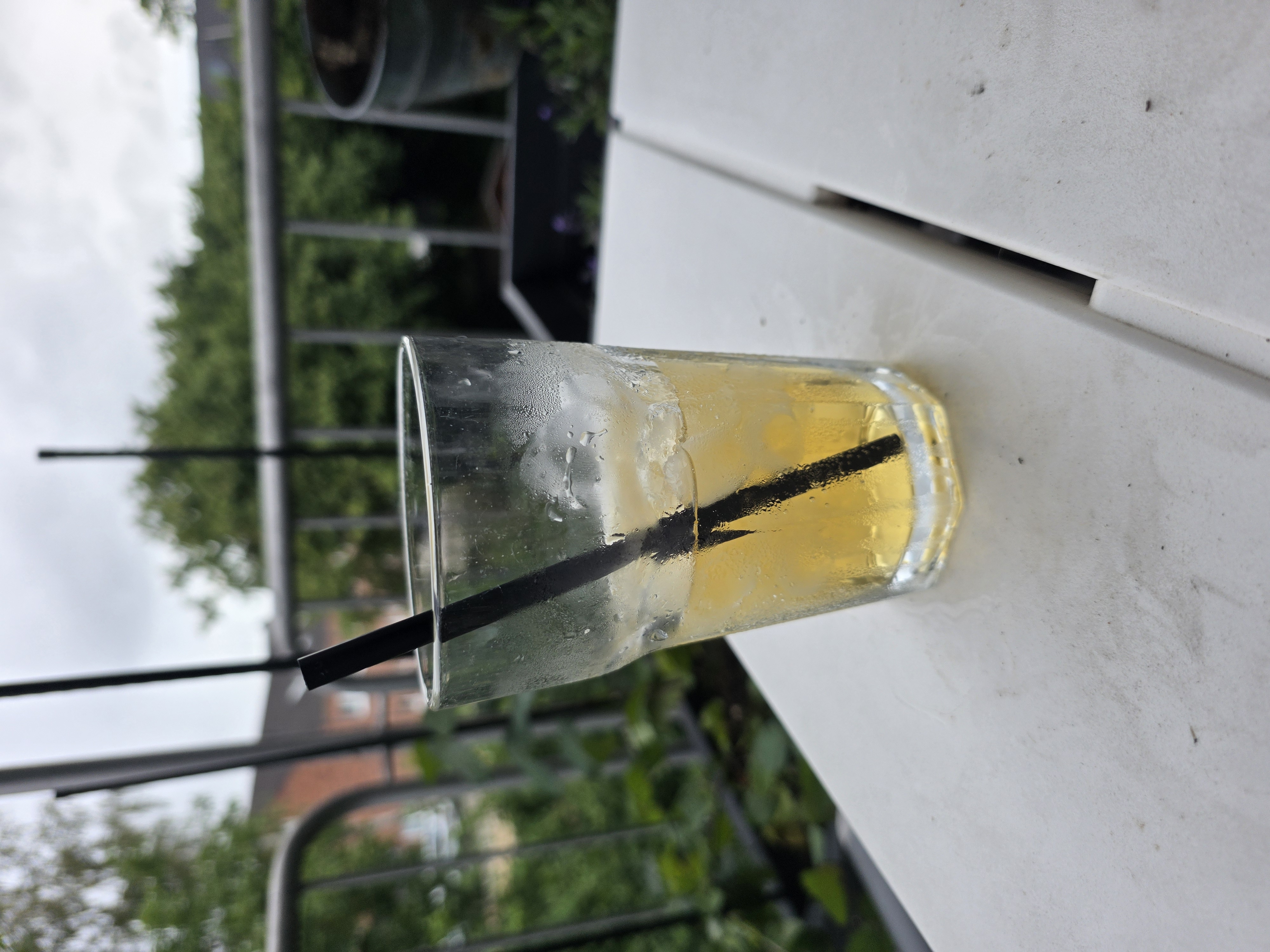 Wodka Energy im Glas
